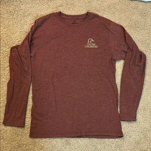 Women’s maroon Ducks Unlimited Long Sleeve Shirt